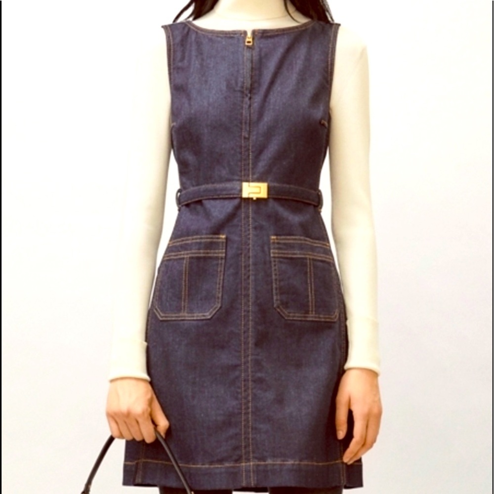 Tory Burch zip up front denim dress size 6 Color: Resin Rinse
